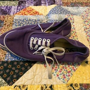 Vans Women's Vibrant Purple Sneakers